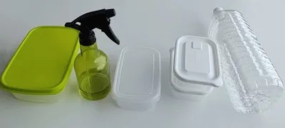 普通のステッカーが密着できない素材